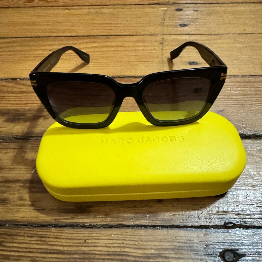 Marc Jacobs Grey Shaded Square Ladies Sunglasses MJ 1083/S 0807/9O 52 - Picture 4 of 6